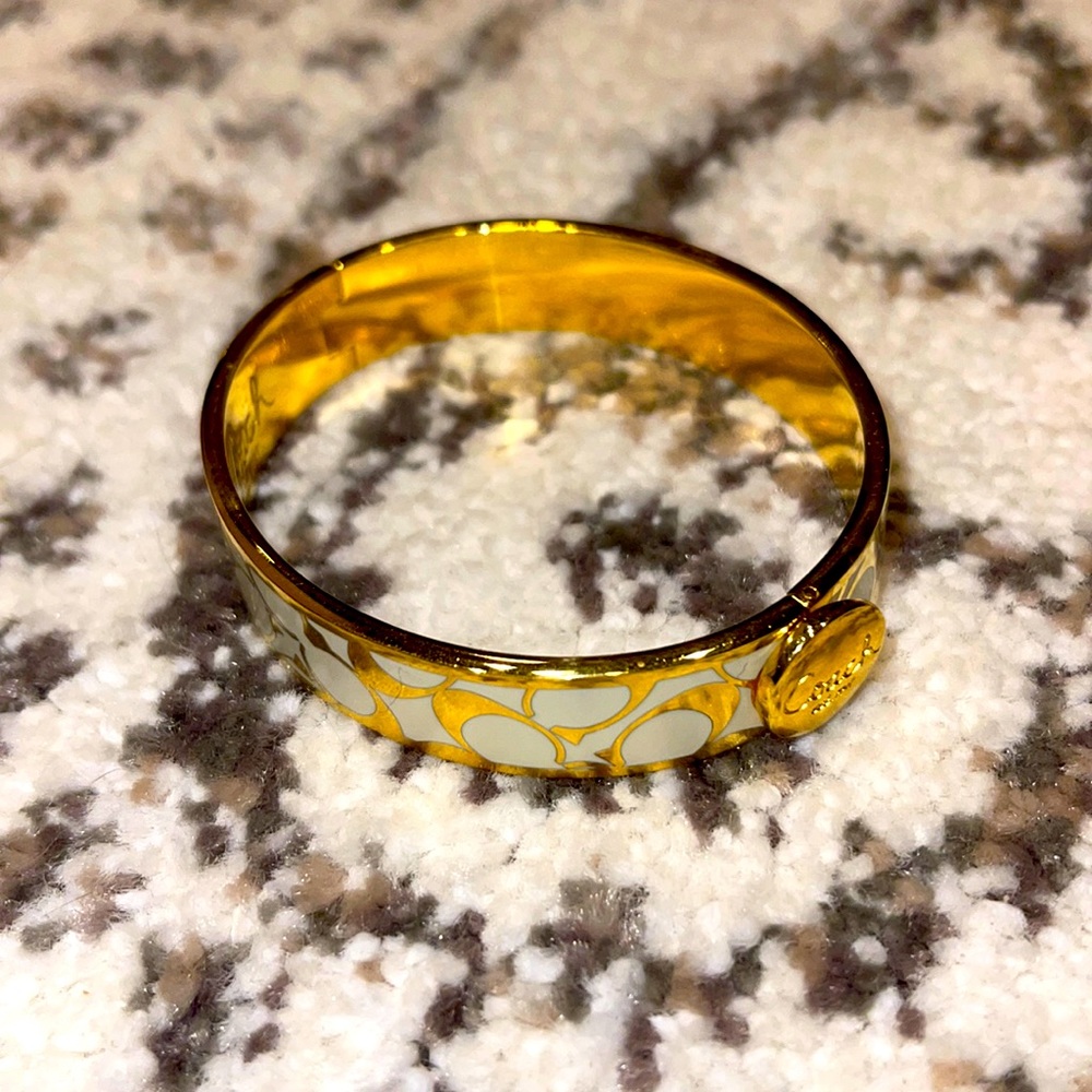 COACH Gold & White Clasp Bracelet